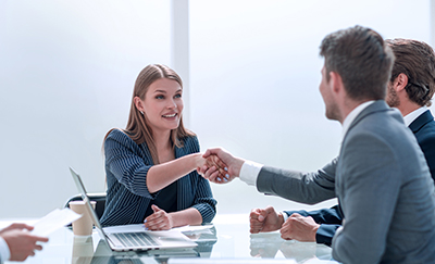 Conoce cómo potenciar tus habilidades en los negocios. Advance Unab